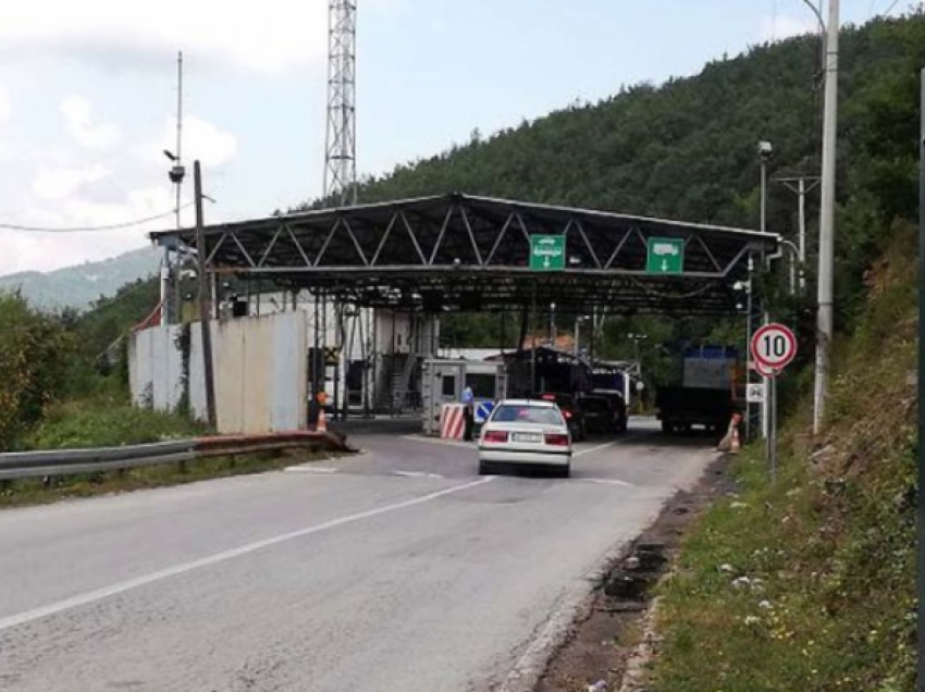 Dogana e Kosovës dërgon staf shtesë në Jarinjë dhe Bërnjak