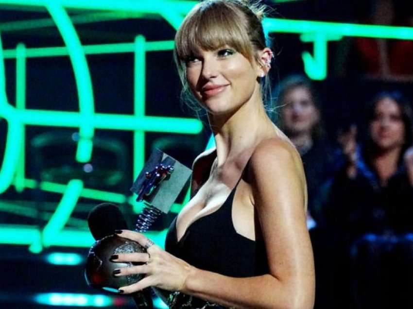 Taylor Swift, fituesja kryesore në ‘MTV EMA 2022’
