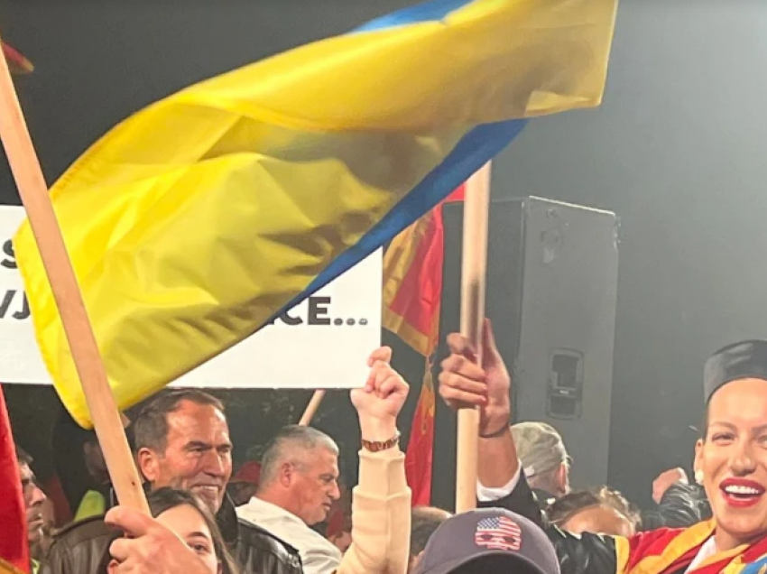 Mali i Zi, mijëra qytetarë protestojnë në Podgoricë për krizën politike në vend