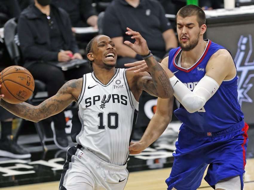 LA Clippers mposht me rezultat të thellë San Antonio Spurs