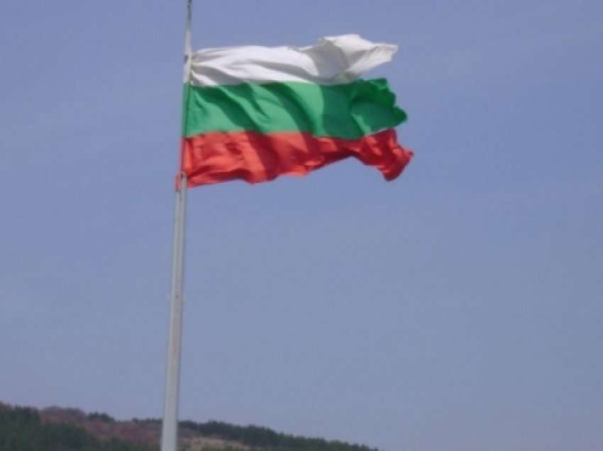 Reagon MPJ-ja e Bullgarisë për dëmimtimin e objektit të klubit bullgar