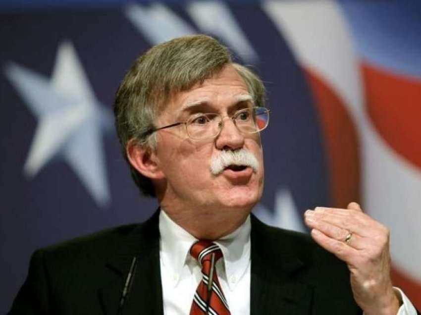 John Bolton: BE-ja s’mund ta zgjidhë problemin e Kosovës me Serbinë, ja pse isha për shkëmbim të territoreve