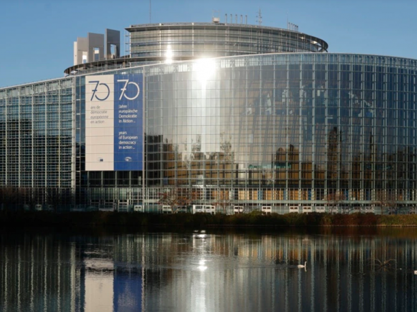 Parlamenti Evropian e shpall Rusinë shtet sponsor të terrorizmit