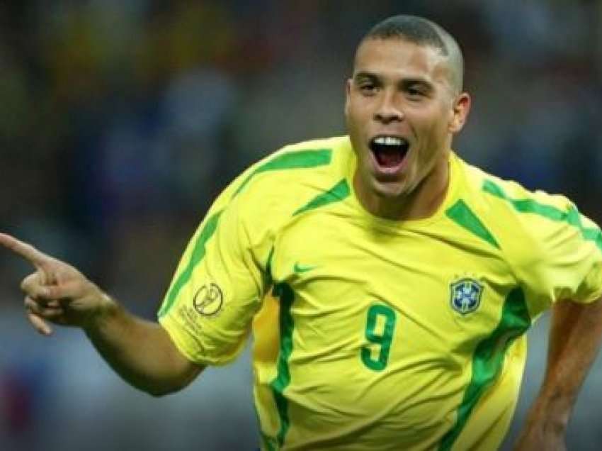 Ronaldo Fenomeni humbet sfidën Brazil - Serbi