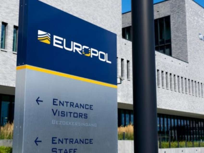 ​Europol: Arrestohen 142 të dyshuar për krime kibernetike