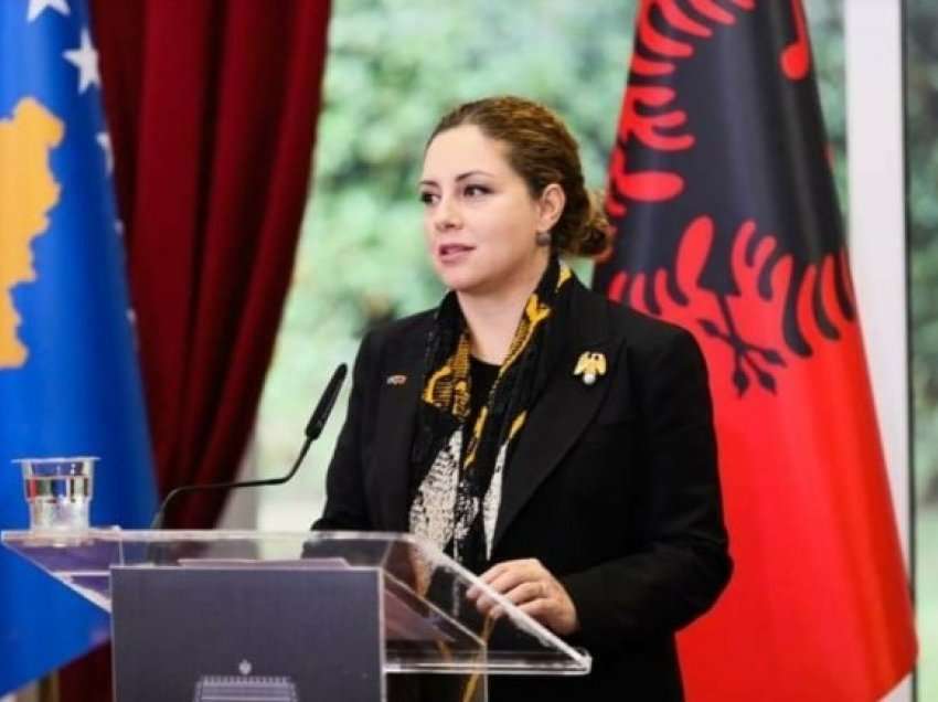 Kryediplomatja e Shqipërisë sot do të vizitojë Kosovën