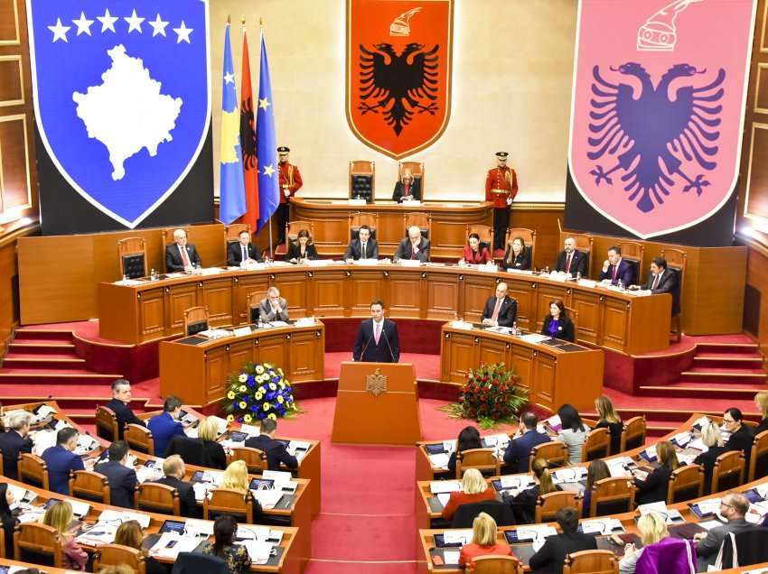 110-vjetori i Pavarësisë bën bashkë në Tiranë Kuvendin e Kosovës dhe Kuvendin e Shqipërisë