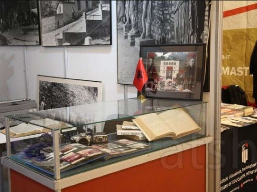 ​“Ekspo Foto”, kujtesa historike e ATSH-së në Panairin Ndërkombëtar të Tiranës
