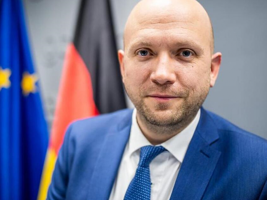 Emisari special i Gjermanisë: Nuk do pranojmë një Republika Srpska në Kosovë