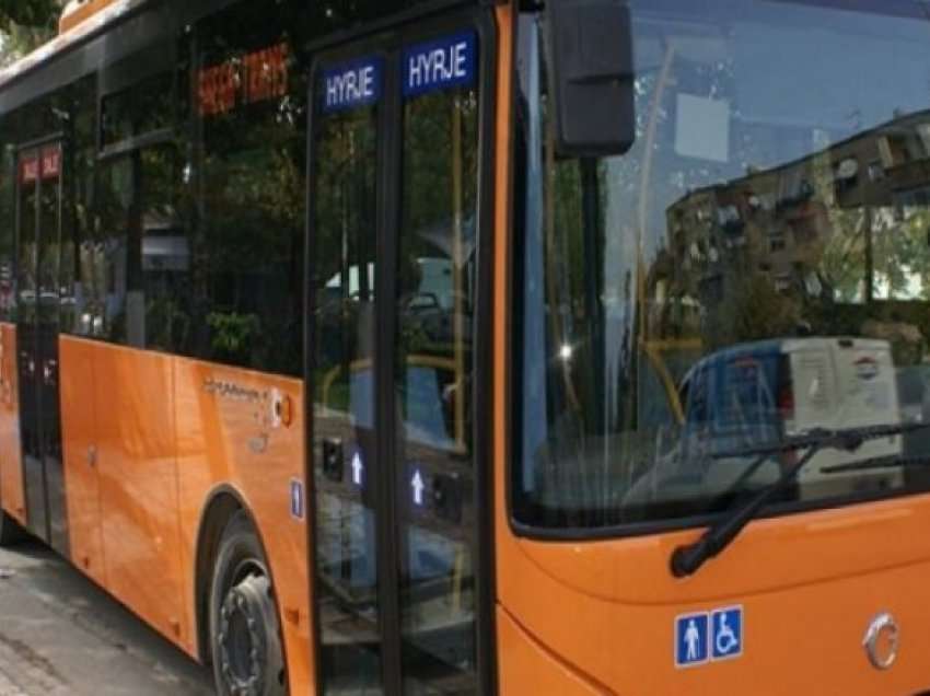 Boçvarski: Qytetarët do të mund të skanojnë targat e autobusëve dhe do të kontrollojnë dokumentacionet për të njëjtit