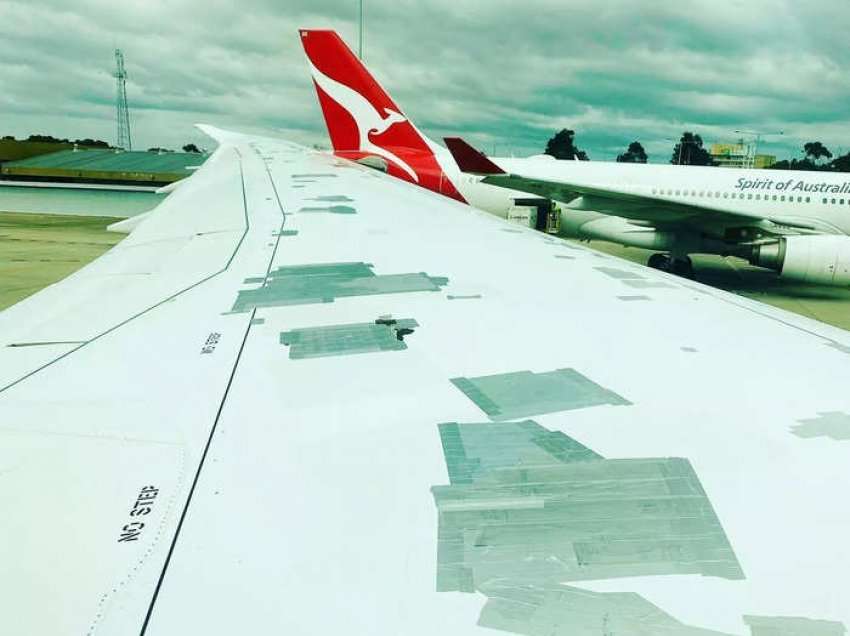 Ekspertët shpjegojnë foton virale të aeroplanit australian me shirit në krah
