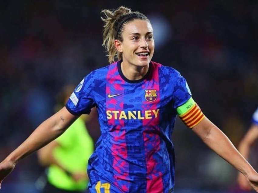Një femër mposht “yjet” e futbollit