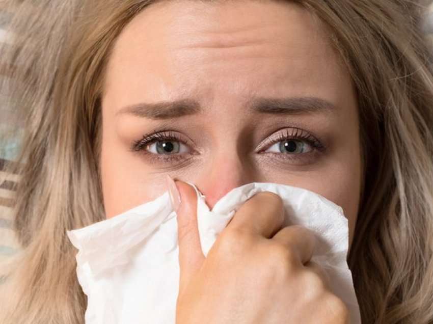 Sezoni i gripit; Si të shpëtoni nga hundët e bllokuara, pa përdorur asnjë ilaç