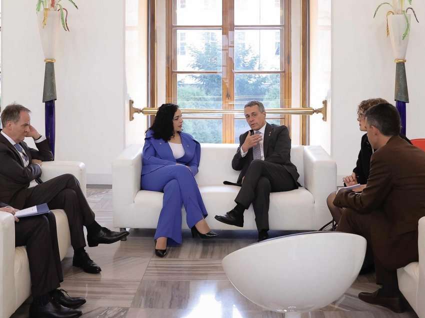 Vjosa Osmani takohet me presidentin e Zvicrës