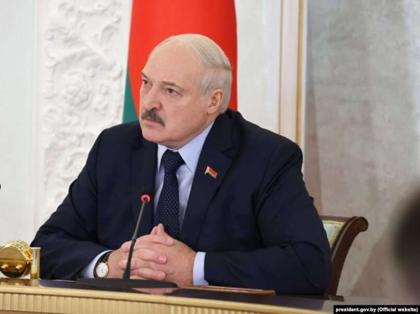 Lukashenka thotë se Ukraina po “përgatit” sulm ndaj Bjellorusisë