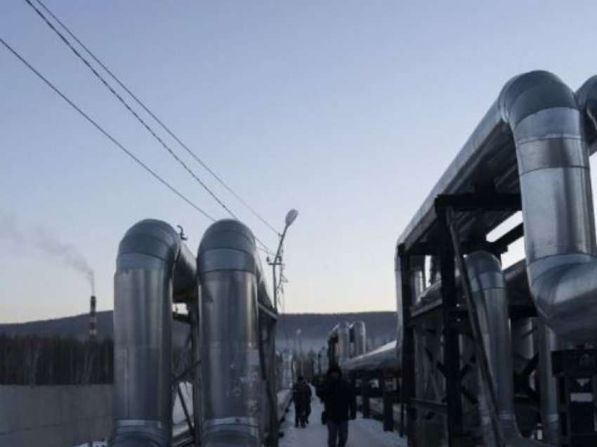 Polonia njofton rrjedhje në tubacionin që transporton naftë nga Rusia në Evropë