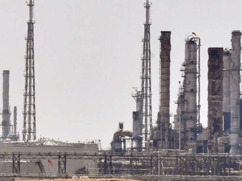 Përplasje SHBA-Arabi Saudite mbi uljen e prodhimit të naftës nga OPEC+