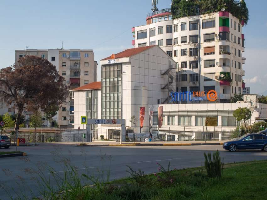 Dëmtoi pacientët për rimodelim barku, Inspektorati Shëndetësor mbyll spitalin “Sante Plus” në Tiranë