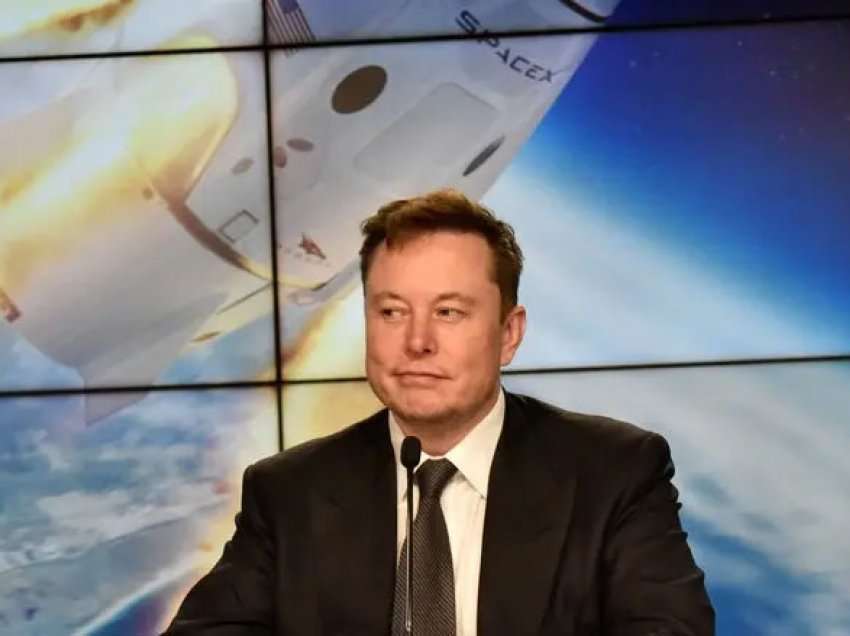 Musk thotë se SpaceX nuk mund të vazhdojë të financojë Ukrainën me Starlink