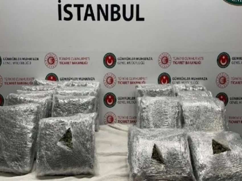​Transportuan mbi 31 kg kanabis me valixhe nga Rinasi në Stamboll, arrestohen 2 shqiptarë në Turqi