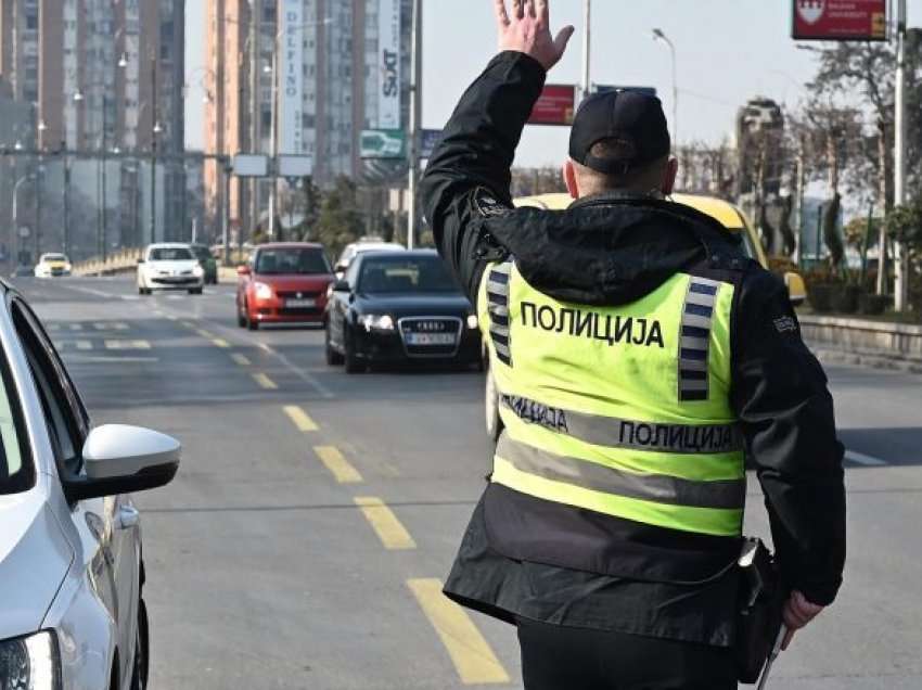 Janë sanksionuar 175 shoferë në Shkup, 42 ishin nën ndikimin e alkoolit