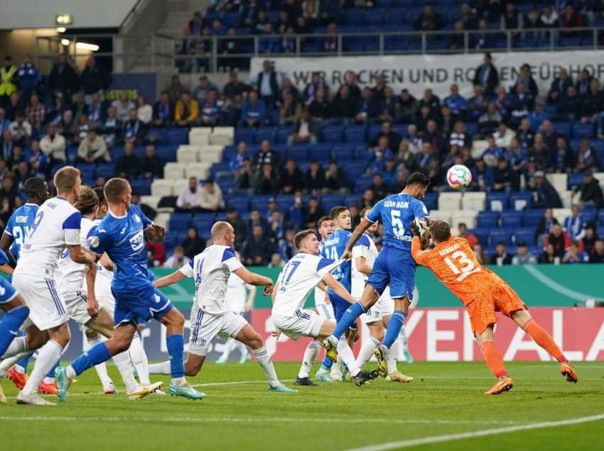 Schalke pëson debakël, Hoffenheim kualifikohet