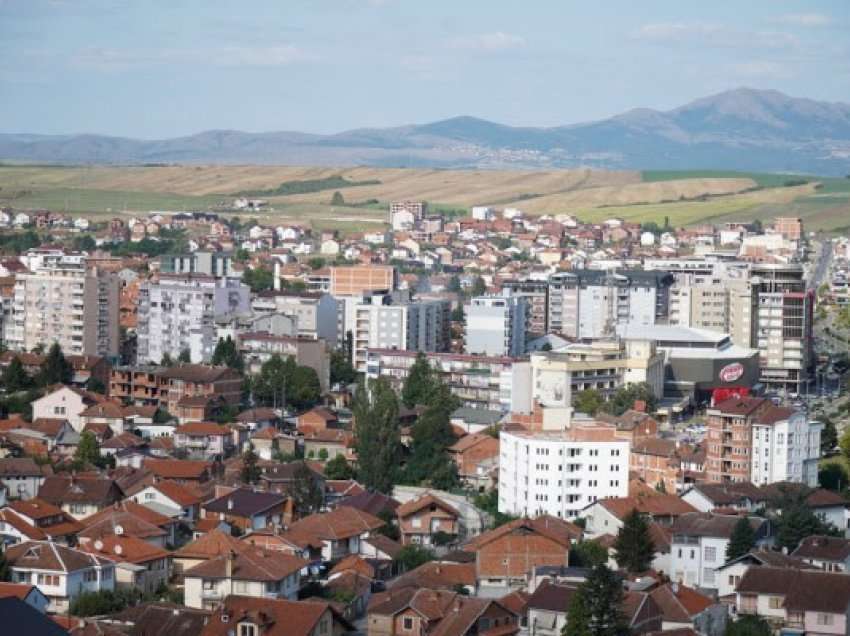 ​Aksioni për fajde në Gjakovë, 5 të arrestuar, sekuestrohen edhe 16 vetura