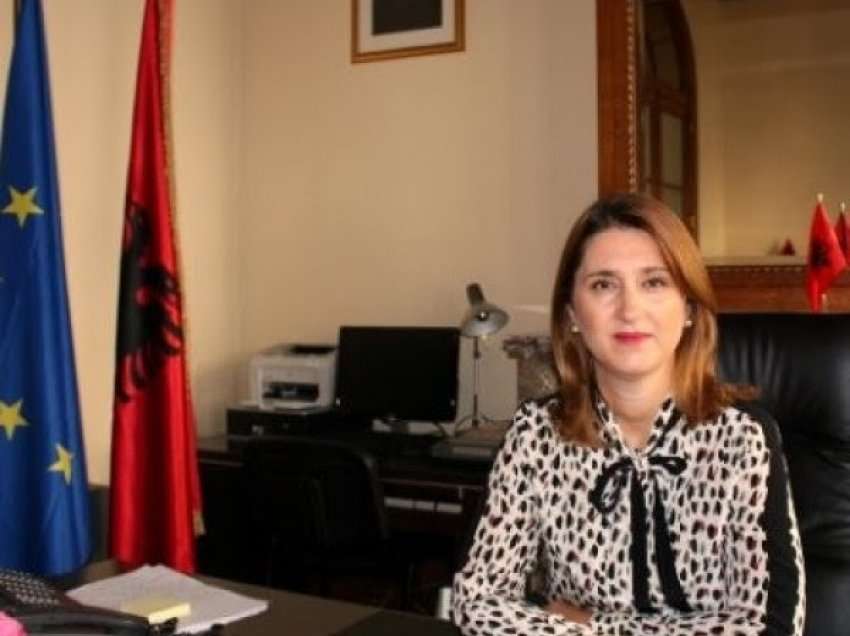 ​Janina: Nuk ka asnjë iniciativë nga BE për pezullimin e lëvizjes së lirë për shqiptarët