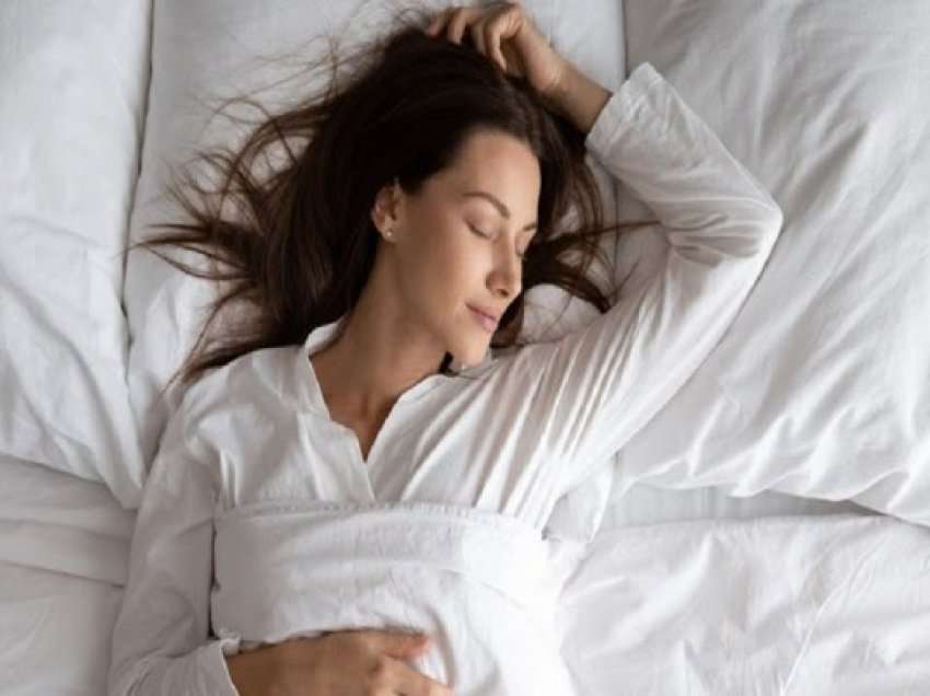 ​Sa shpesh duhet të lani mbulesat tuaja për gjumë të shëndetshëm