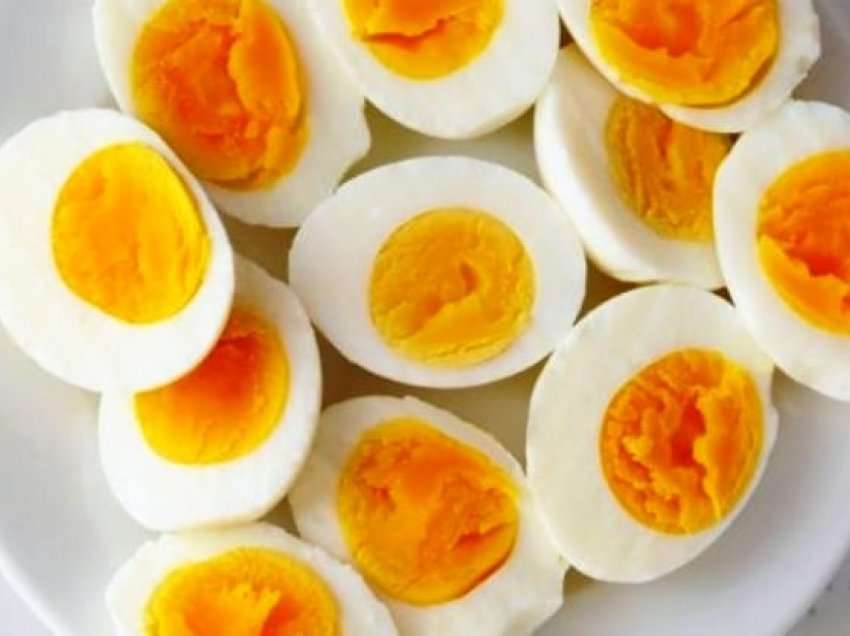 Ja çfarë ndodh me trupin tuaj nëse hani 2 vezë në ditë