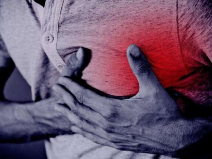​Sulmi në zemër shoqërohet me këto dy simptoma