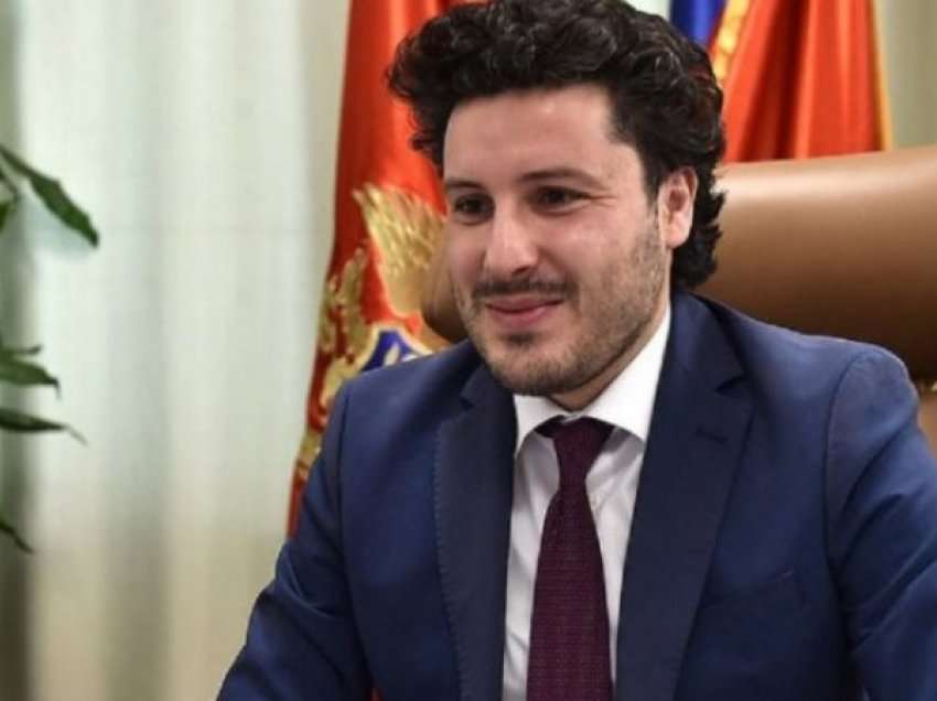 Abazoviq thotë se URA do të votojë për shkarkimin e Gjukanoviqit
