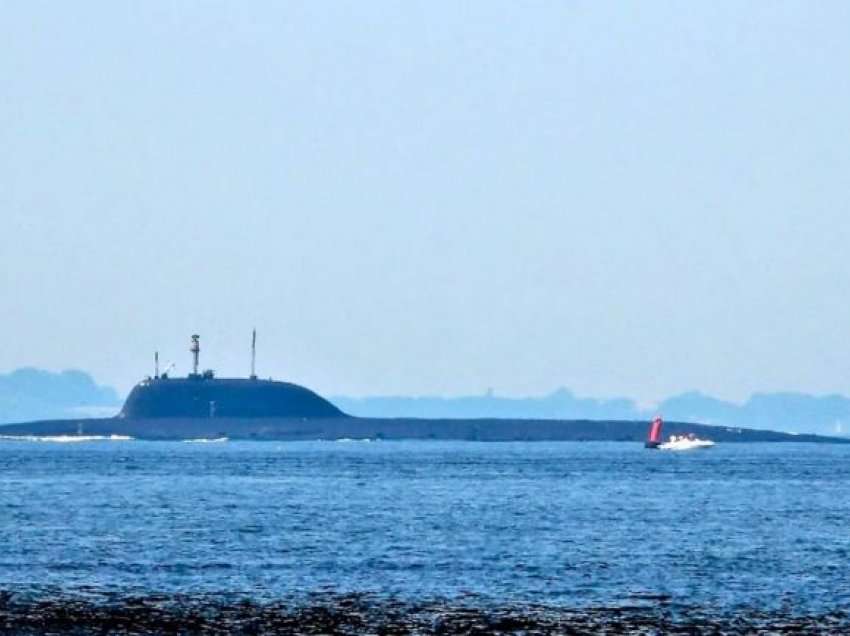 Agonia në Mesdhe/ Informacione se një nëndetëse bërthamore ruse po lundron pranë Italisë