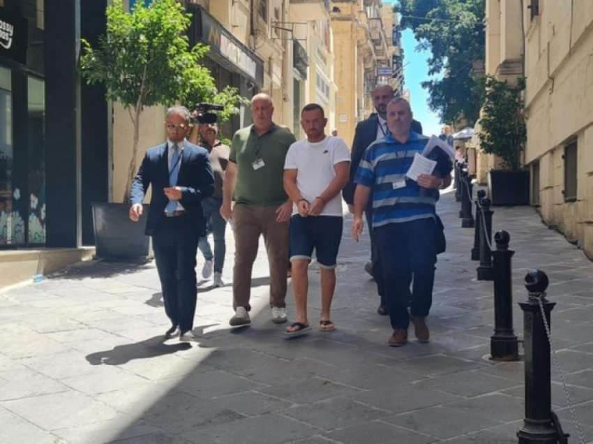Dogji të gjallë dy persona në Greqi, shqiptari i arrestuar në Maltë kundërshton ekstradimin! 