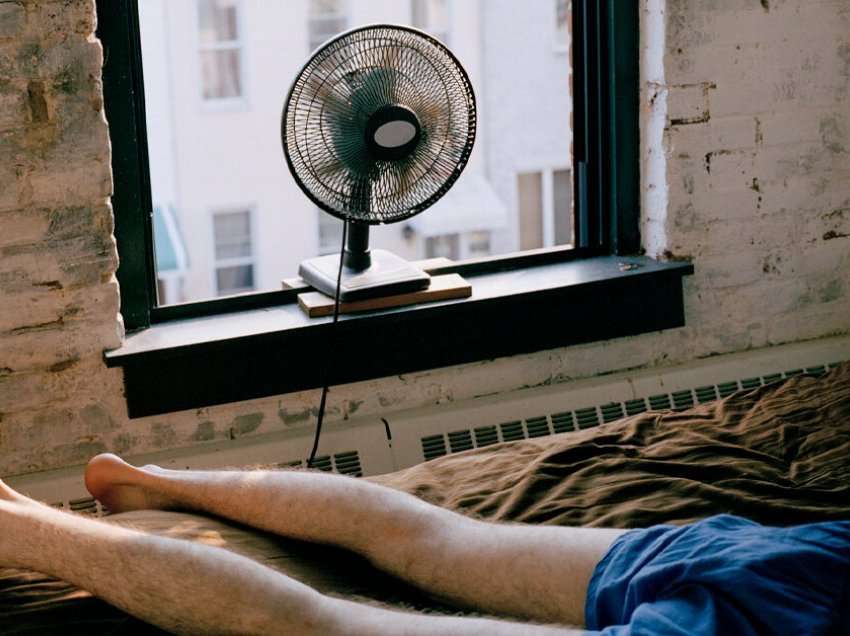 Ja pse fjetja me ventilator ndezur është e keqe për shëndetin tuaj