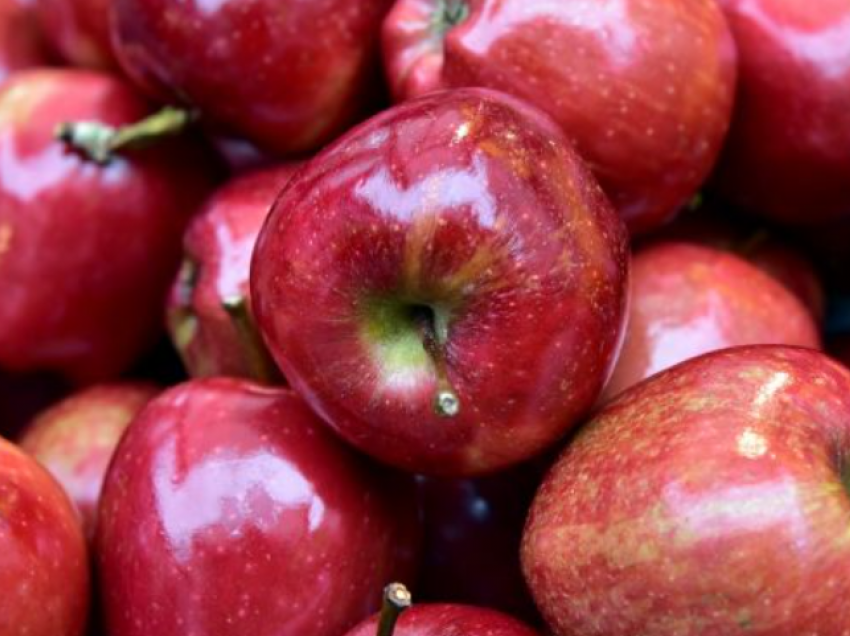 Mënyra më e mirë për të ruajtur mollët: Me këtë truk, do të qëndrojnë të freskëta për disa javë