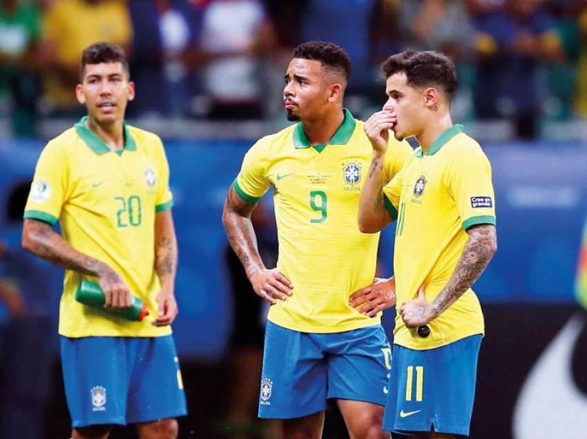Lihen jashtë miqësoreve të Brazilit Dani Alves, Coutinho dhe Gabriel Jesus