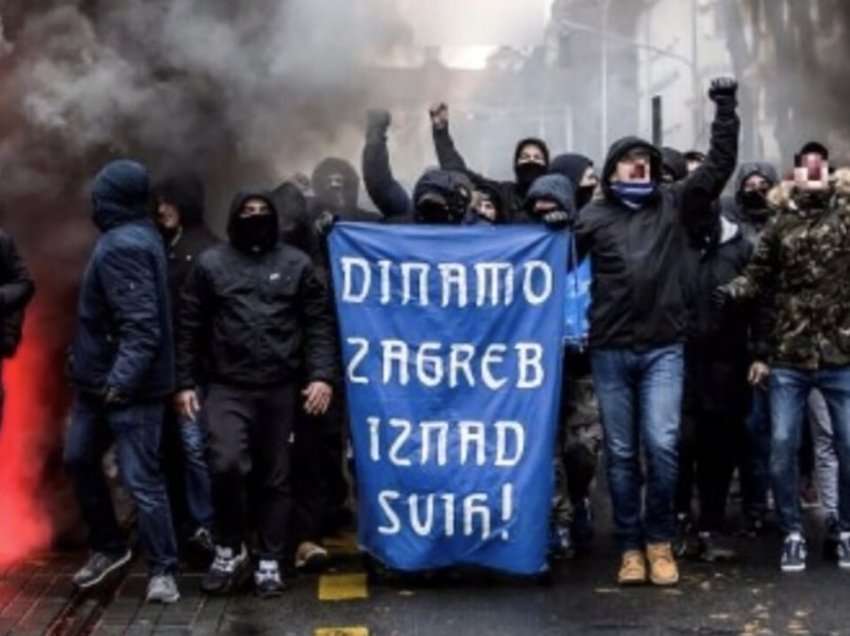 14 thika dhe shkopinj, “Bad Blue Boys” trazira në Milano