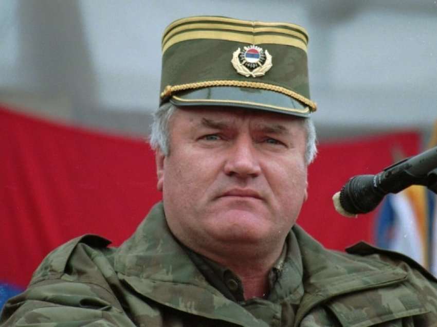 Rusia sërish thur lëvdata për kriminelët serbë të luftës, kërkon lirimin e Ratko Mladiqit