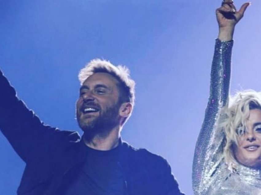 Kënga e re e Bebe Rexhës me David Guettan ngjitet në vendin e parë si kënga më e dëgjuar në botë