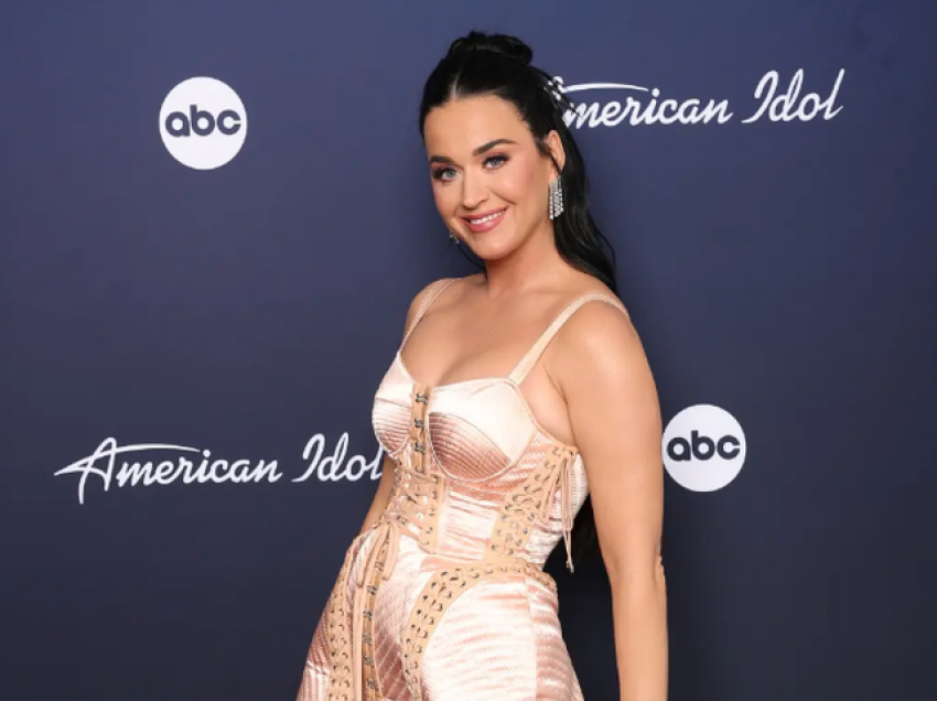 Katy Perry ka një arsye të fortë pse s’dëshiron një dado me kohë të plotë për të bijën