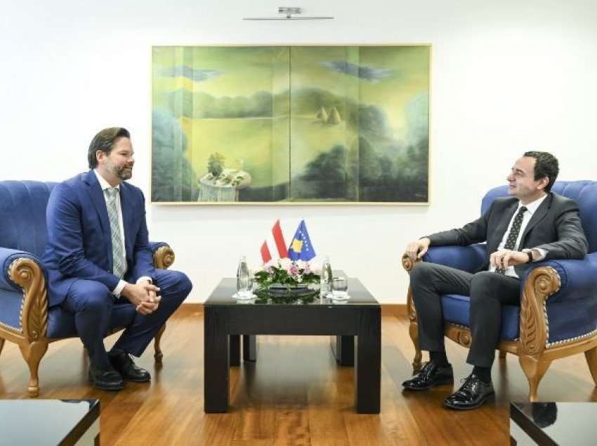 Kurti takoi presidentin e Shoqatës së Miqësisë Austri-Kosovë