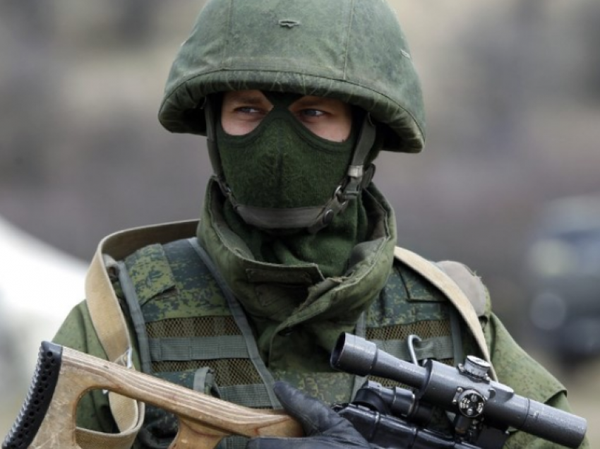 Ushtarët rusë që refuzojnë të luftojnë do dënohen me 10 vjet burg
