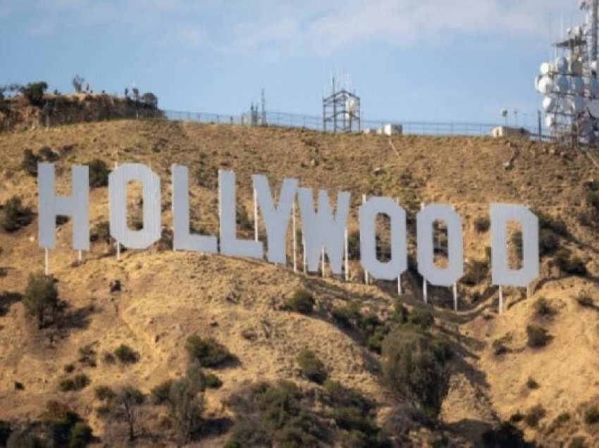 ​Shenja e Hollywoodit në kodrën mbi Los Anxhelos do të rinovohet