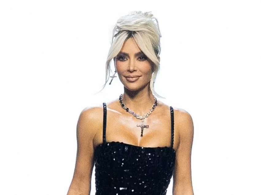 Kim Kardashian dhe fëmijët e saj ishin kryefjala e shfaqjes së “Dolce & Gabbana” në “Javën e Modës në Milano”