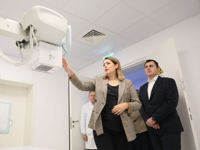 Manastirliu në Spitalin e Elbasanit: Fuqizohet rrjeti i pajisjeve të reja radiologjike në 18 spitale e poliklinika