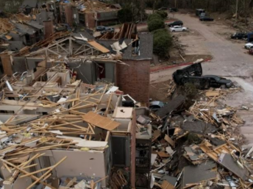 Viktima dhe shkatërrime nga stuhitë në Shtetet e Bashkuara