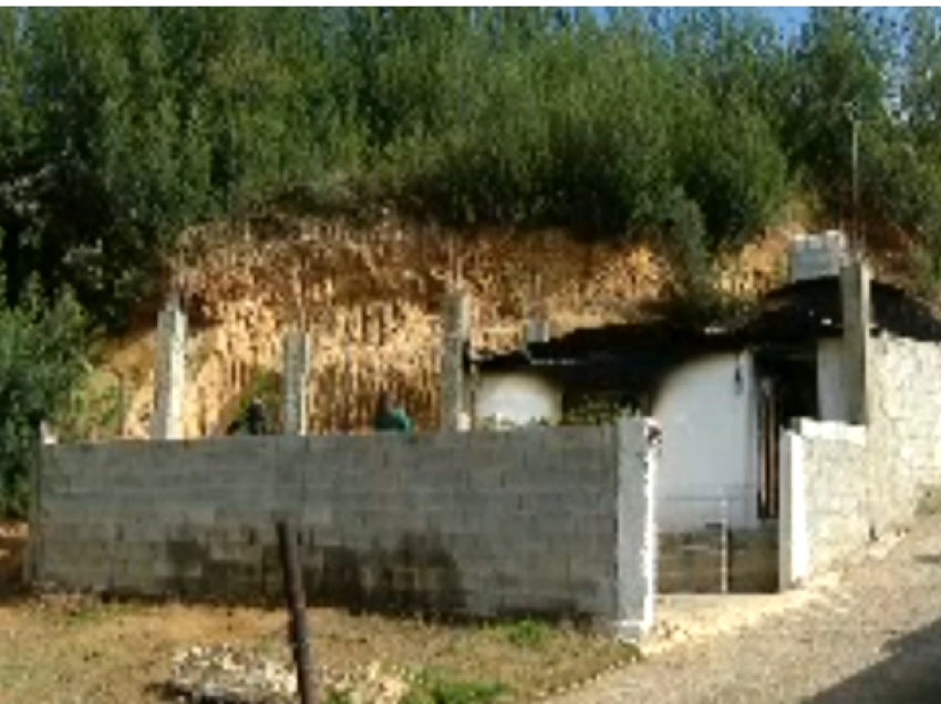 Shkrumbohet nga flakët banesa në Lanabregas, mbetet pa strehë familja me 4 anëtarë