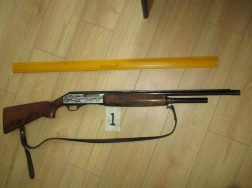 ​Policia sekuestron nga 62-vjeçari një pushkë gjuetie në Prizren