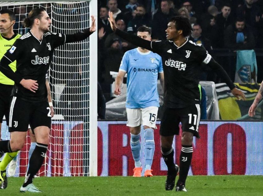 Lazio trondit Juventusin dhe ia zbeh gjasat për Champions